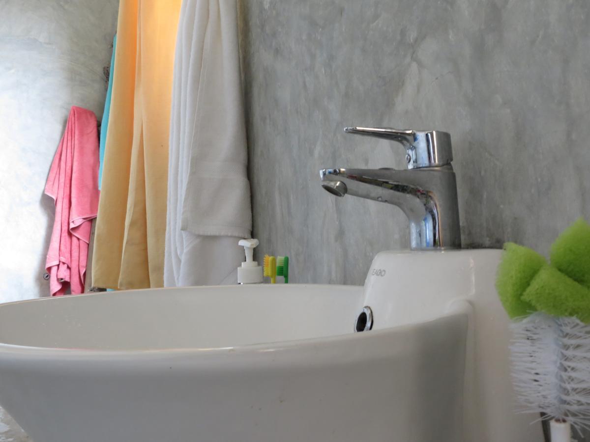 Mountain Wave Hotel And Surfshop ヒッカドゥワ 部屋 写真